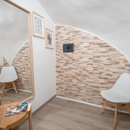 Il salotto di Napoli - Guest House-2